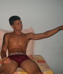 boys in their underwear 5882194122f8c.jpg