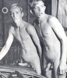 vintage erotic boys2 58821d1390078.jpg