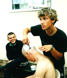 guys who shave their hair 588287dba6f23.jpg