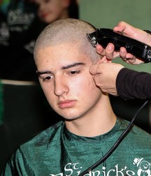guys who shave their hair 588287e2b52c7.jpg