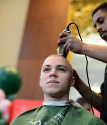 guys who shave their hair 588288286ac69.jpg