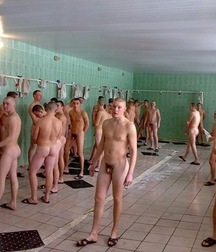 to shower with friends ( no porn) 5883decc179aa.jpg