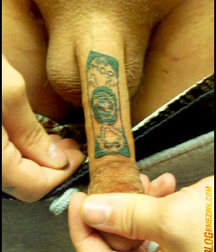 crazy tattoos 588732e65e91e.jpg