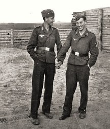 Incredible: gay love during the war (no porn)