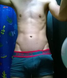 something swelled in his underwear 588bbcc6282f5.jpg