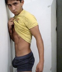 something swelled in his underwear 588bbcd22de22.jpg