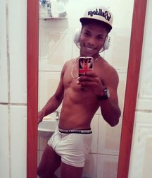 boys in their underwear3 588da3dd30de6.jpg