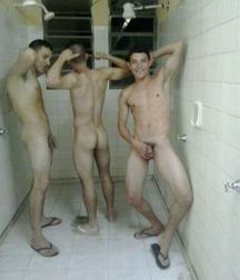 to shower with friends ( no porn) 588db56518480.jpg