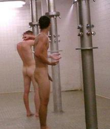 to shower with friends ( no porn) 588db581ce3a0.jpeg