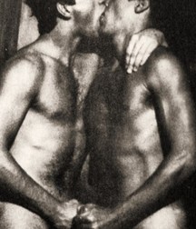 the gay kiss in the last century 588f95d66b08b.jpg
