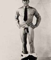 soldiers exposing their dick (vintage) 58904b42d4bf2.jpg