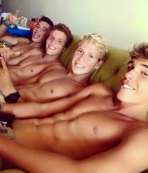 sexy boys no porn 5890f6dc1c787.jpg