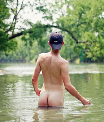 To remain naked in the outdoors 58987857046e3.jpg