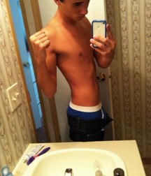 sexy selfies, no porn