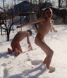 fun with snow 58a5c4b0579c1.jpg