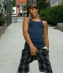 very cute guys 58ad281b731a1.jpg