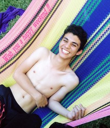 boys shirtless 58b4b284ee828.jpg