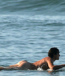 guys who do all naked surf 58b66e8691e67.jpg