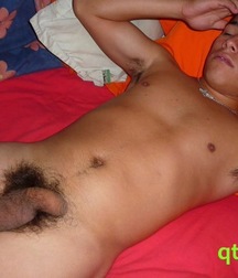 lying naked in bed 58b7257164f11.jpg