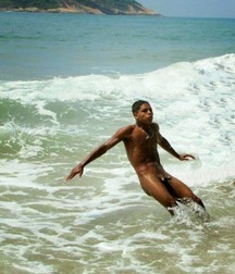 naked blacks guys at the beach 58c04aa3b51ee.jpg