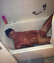 I prefer the bathtub to shower 58c0ef54713b2.jpg