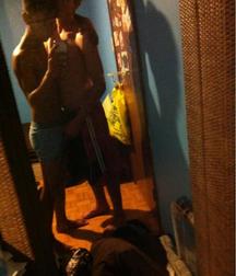 Friends making selfies (no porn) 58c1d14e9ed92.jpg