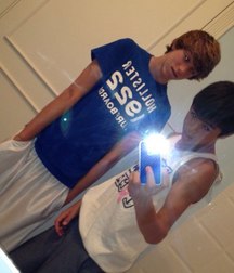 Friends making selfies (no porn) 58c1d14f821f7.jpg