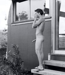 sexy image in black and white 58c2a2b83089d.jpg