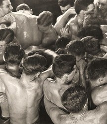 sexy image in black and white 58c2a2c9998c9.jpg