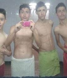 immediately after the shower 58c3f8ab9744b.jpg