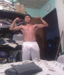 guys showing their muscles 58c6b691123e3.jpg