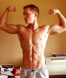 guys showing their muscles 58c6b6b4b7651.jpg