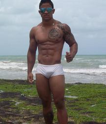 guys you can meet on the Brazilian beaches 58c7c88668393.jpg