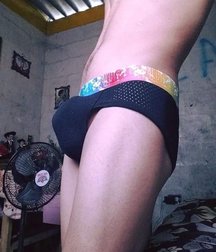 very full briefs 58cafde1d27a8.jpg