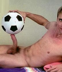White boys with erect dick 58cc38169f2be.jpg