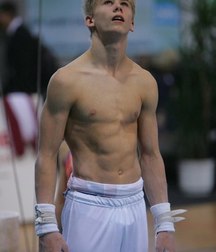 sexy sport 58d079fca49c0.jpg