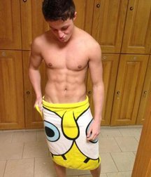 covered the towel ( no porn) 58d265781ff3c.jpg