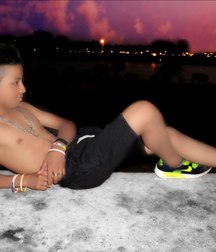 extraordinarily beautiful boys (no porn) 58d42ec5a3b5b.jpg