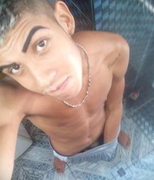 guys just show their pubic hair 58d64f0924346.jpg