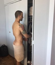 boys covered the towel 2 58dc14018b210.jpg
