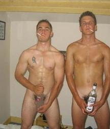 the important thing is: to cover the genitals 58dc1442f1769.jpg