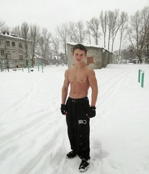 guys who are not afraid of the cold 58e54dd16465b.jpg