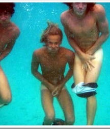 boys in swimming pool 58e54f4d67429.jpg
