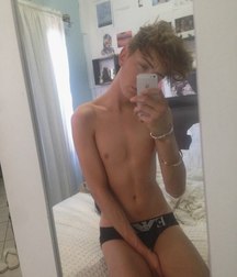 collection of guys who do the photography 58e879548b6a9.jpg