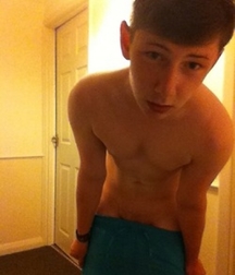 guys that show the pubis (no porn)