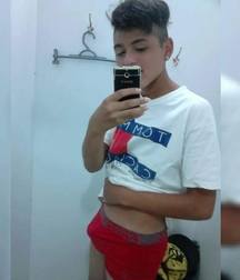 selfies  soft (no nude) 58ee4d690d90d.jpg