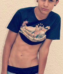boys clothes but sexy 58f1cfbf70171.jpg
