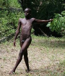 very very black 58f5cdc7203c7.jpg