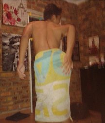 Cover with the towel (no porn) 58ff3981e751c.jpg