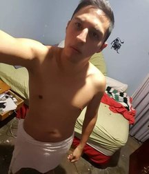 Cover with the towel (no porn) 58ff39894005f.jpg